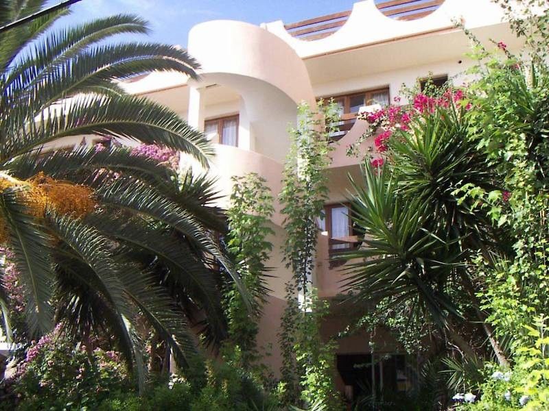 Apartamentos Estanques Colonia de Sant Jordi Exterior foto