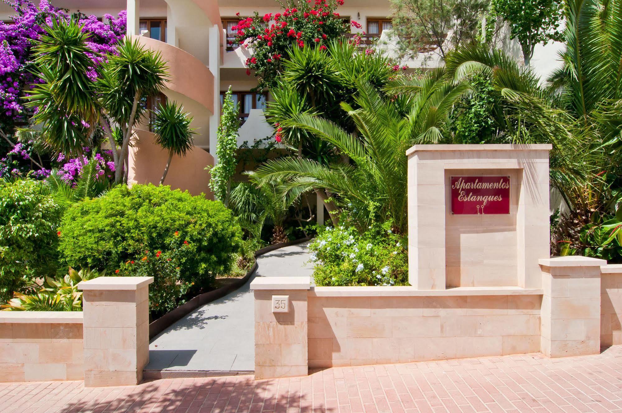 Apartamentos Estanques Colonia de Sant Jordi Exterior foto