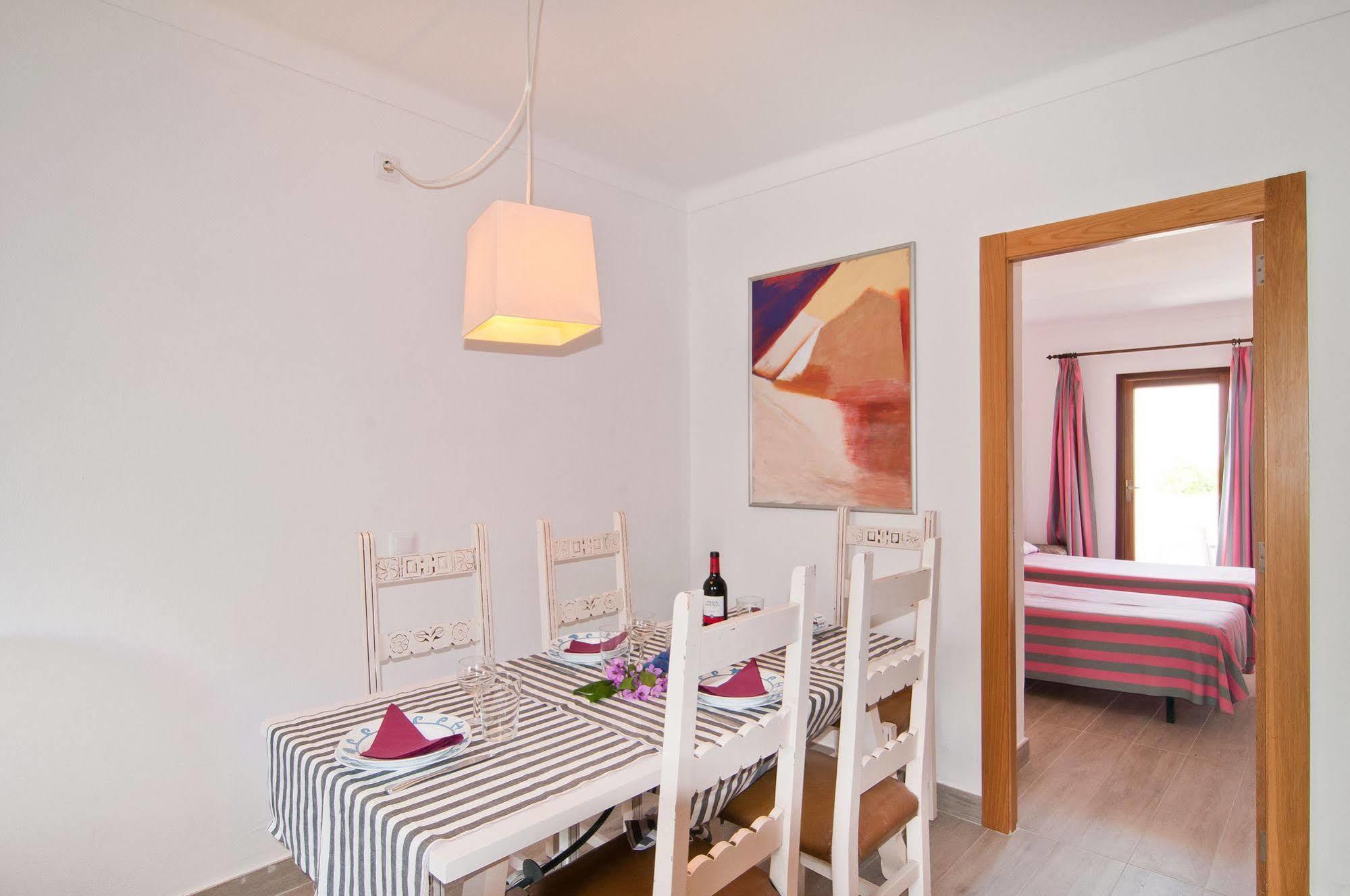Apartamentos Estanques Colonia de Sant Jordi Exterior foto